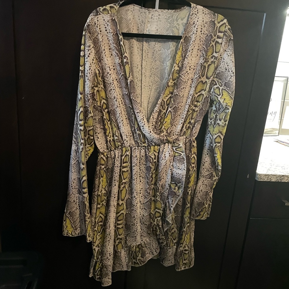 Fun. Spring/summer dress.
